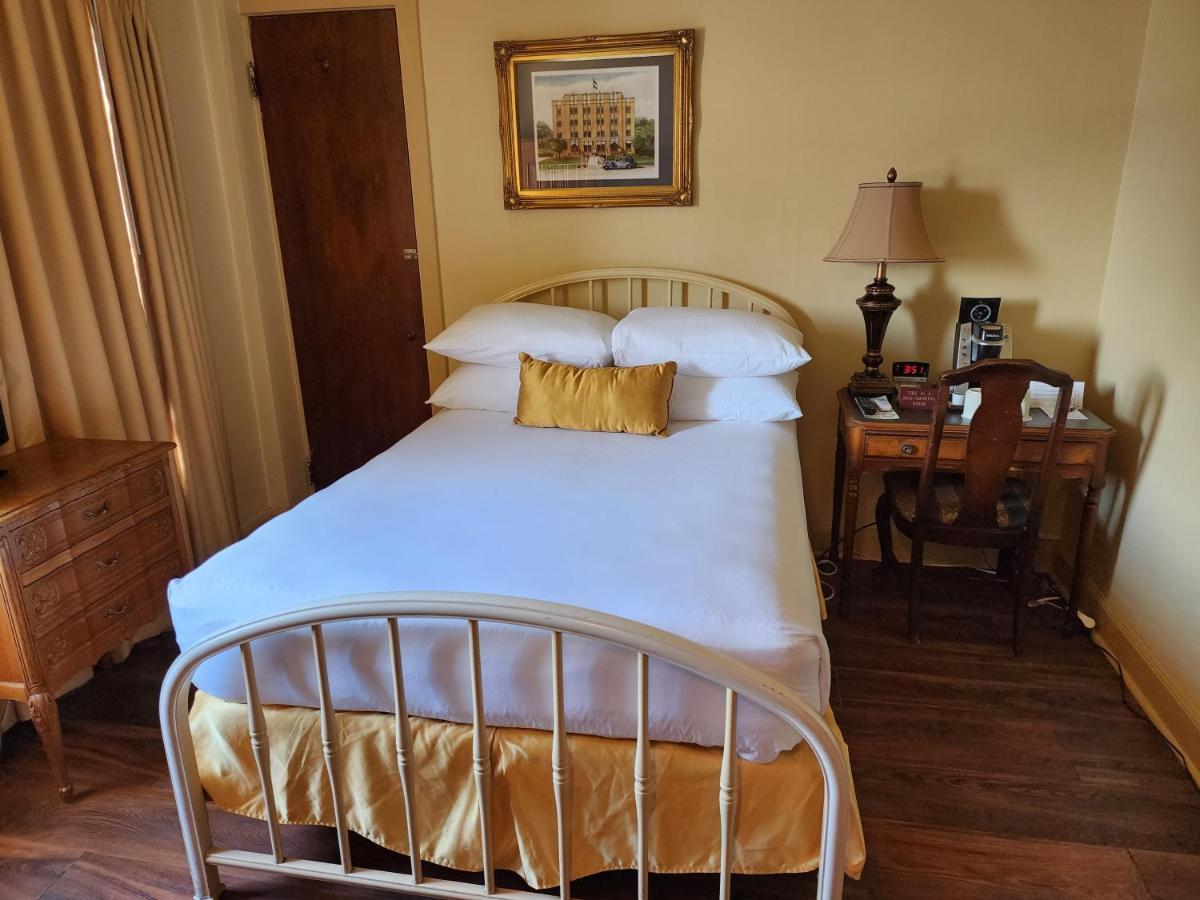 The Faust Hotel New Braunfels Zewnętrze zdjęcie